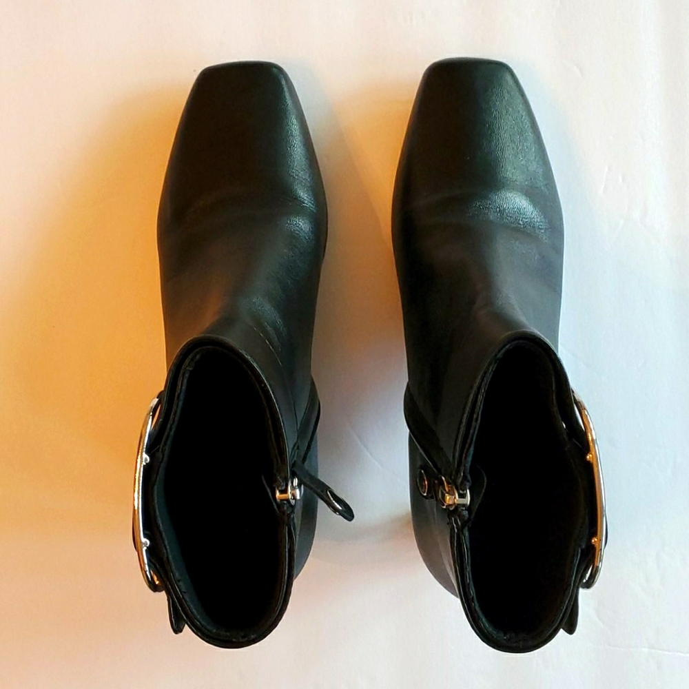 Boots - Picture 8 of 9